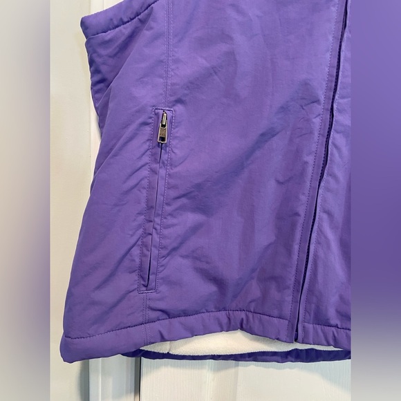 L.L. Bean Size M Purple White Full Zip Fleece Lined Soft Shell Vest Zip Pkckets - Picture 6 of 10